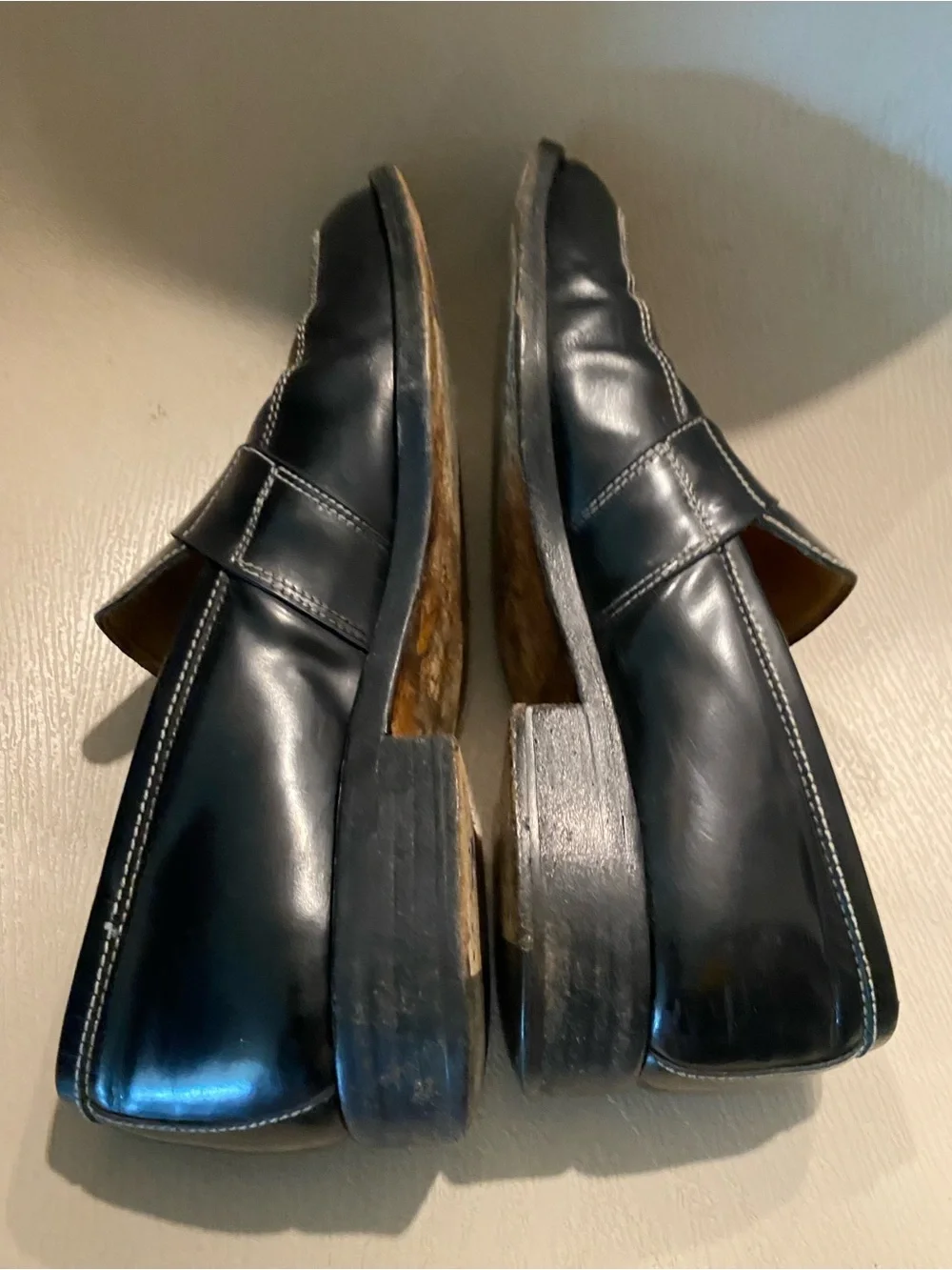 To Boot New York calfskin leather black contrast stitching square toe loafers 10